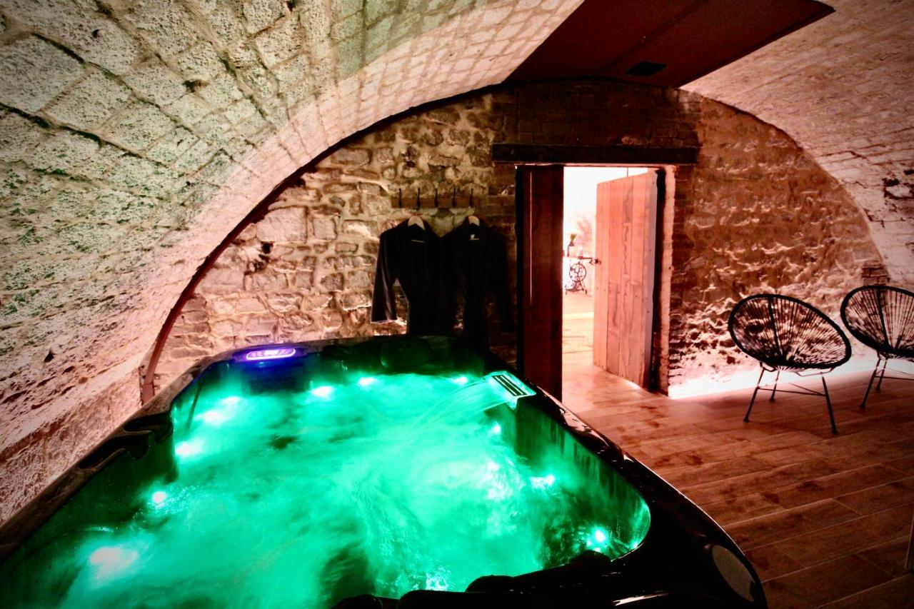 Spa Gaalor***** - Jacuzzi & Sauna A Rouen Exterior foto