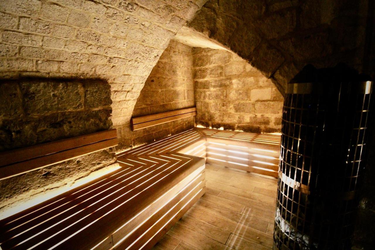 Spa Gaalor***** - Jacuzzi & Sauna A Rouen Exterior foto