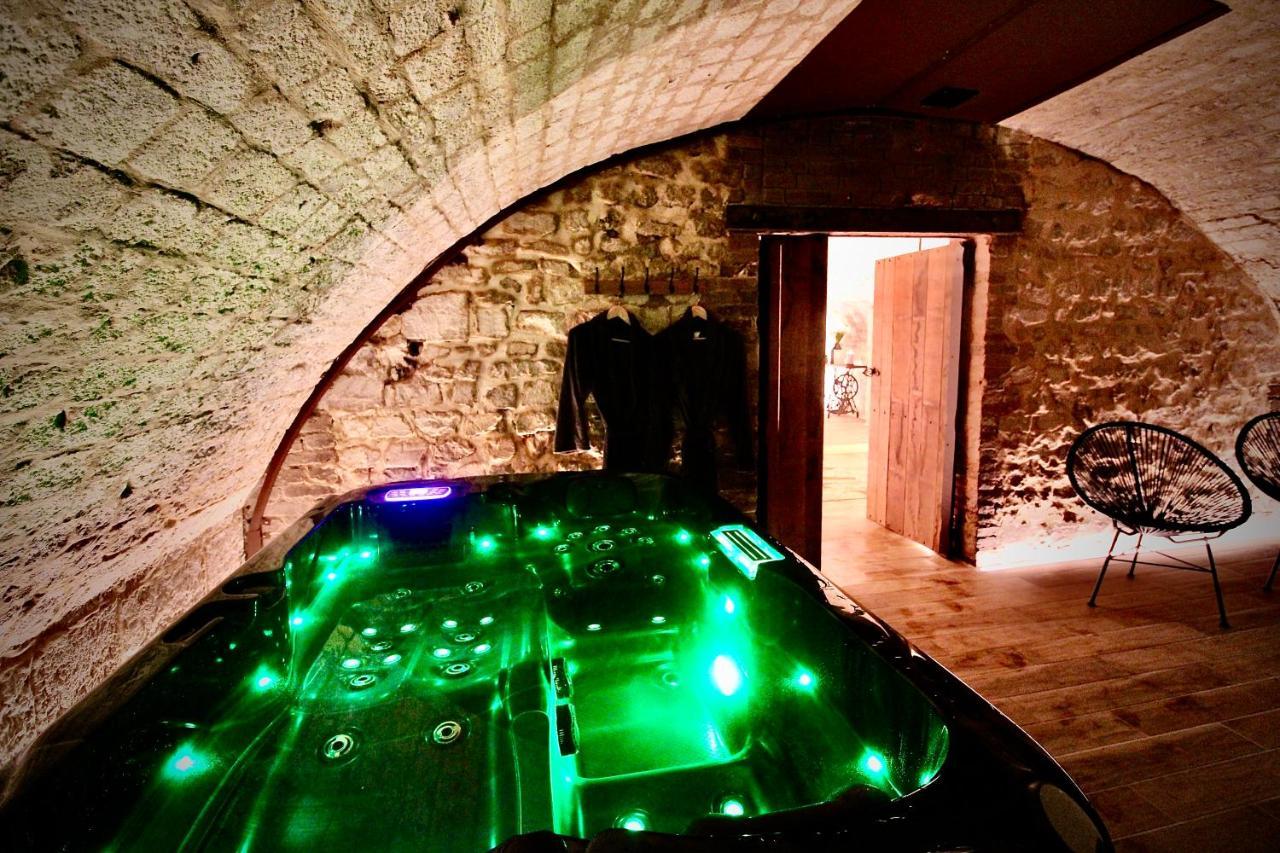 Spa Gaalor***** - Jacuzzi & Sauna A Rouen Exterior foto